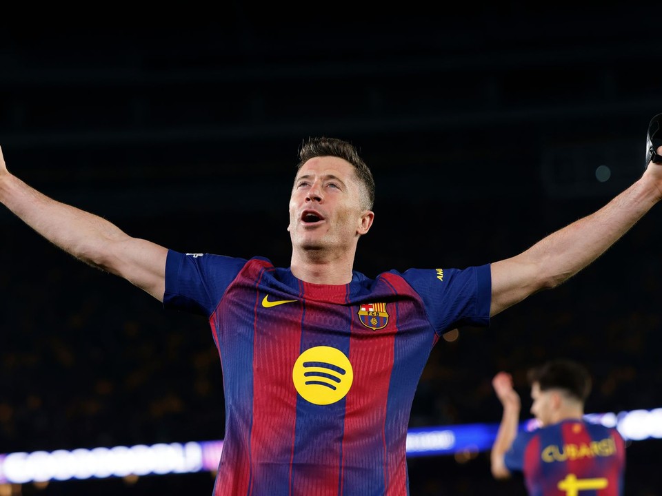 Robert Lewandowski oslavuje gól