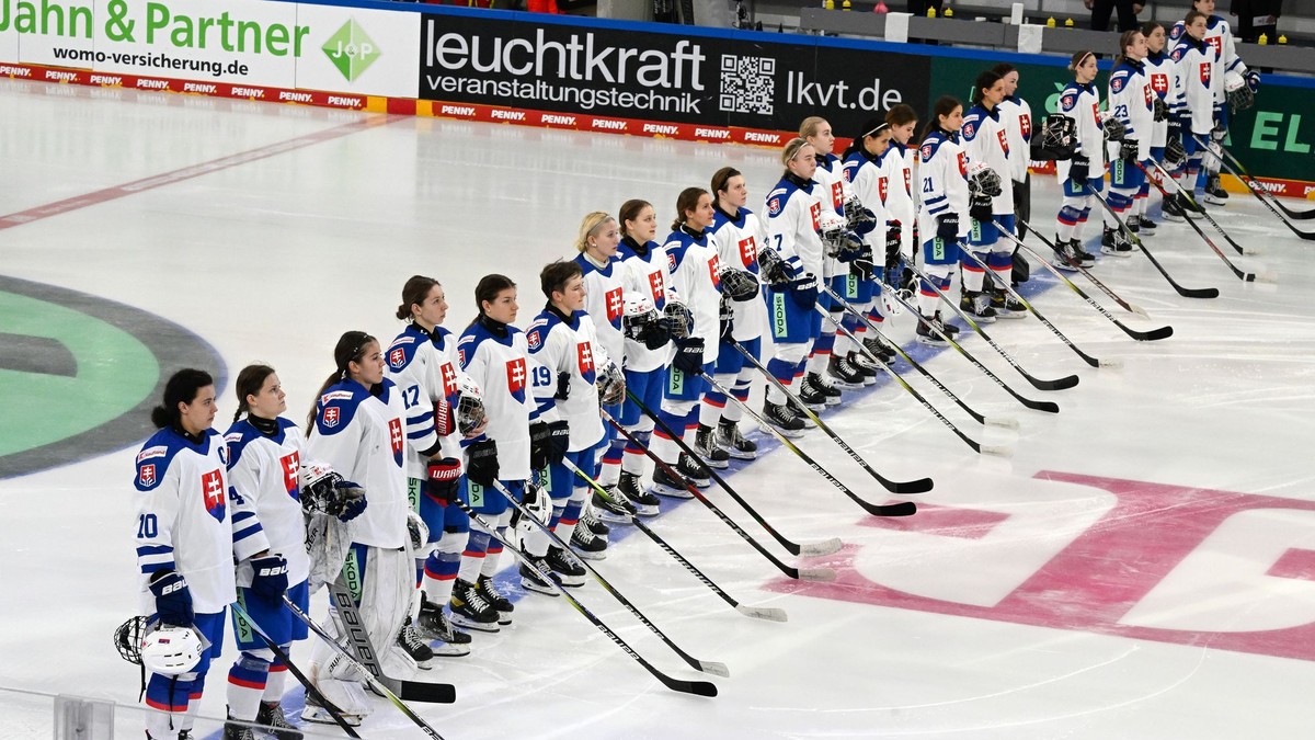 Vyhliadky na postup medzi elitu utrpeli tvrdú ranu. Slovenky prehrali druhý zápas v rade