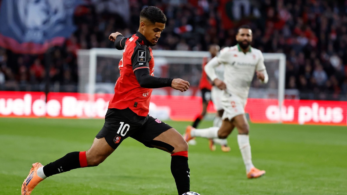 Futbalista Rennes Ludovic Blas