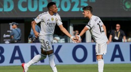  Kylian Mbappe a Arda Gulerof