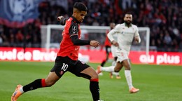 Futbalista Rennes Ludovic Blas
