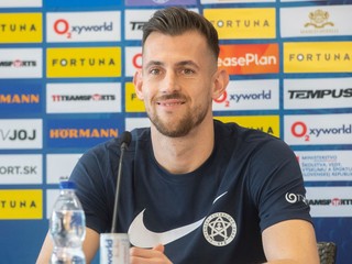 Na snímke slovenský futbalový brankár Martin Dúbravka.