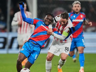 Prince Kwabena Adu a Christian Guenter. 