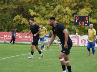 V nedeľu prehralo Hurbanovo v súboji namočených v Komjaticiach 5:1.