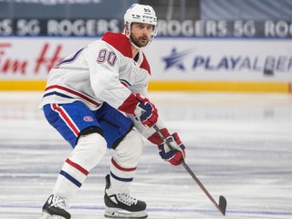 Tomáš Tatar v drese tímu Montreal Canadiens.