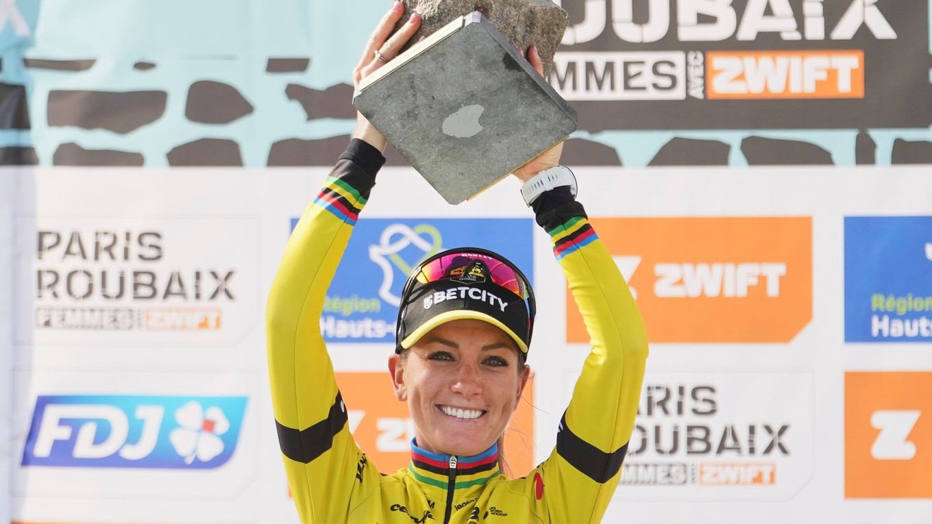Francúzska cyklistka Pauline Ferrand-Prévotová sa stala víťazkou Paríž -  Roubaix 2025.