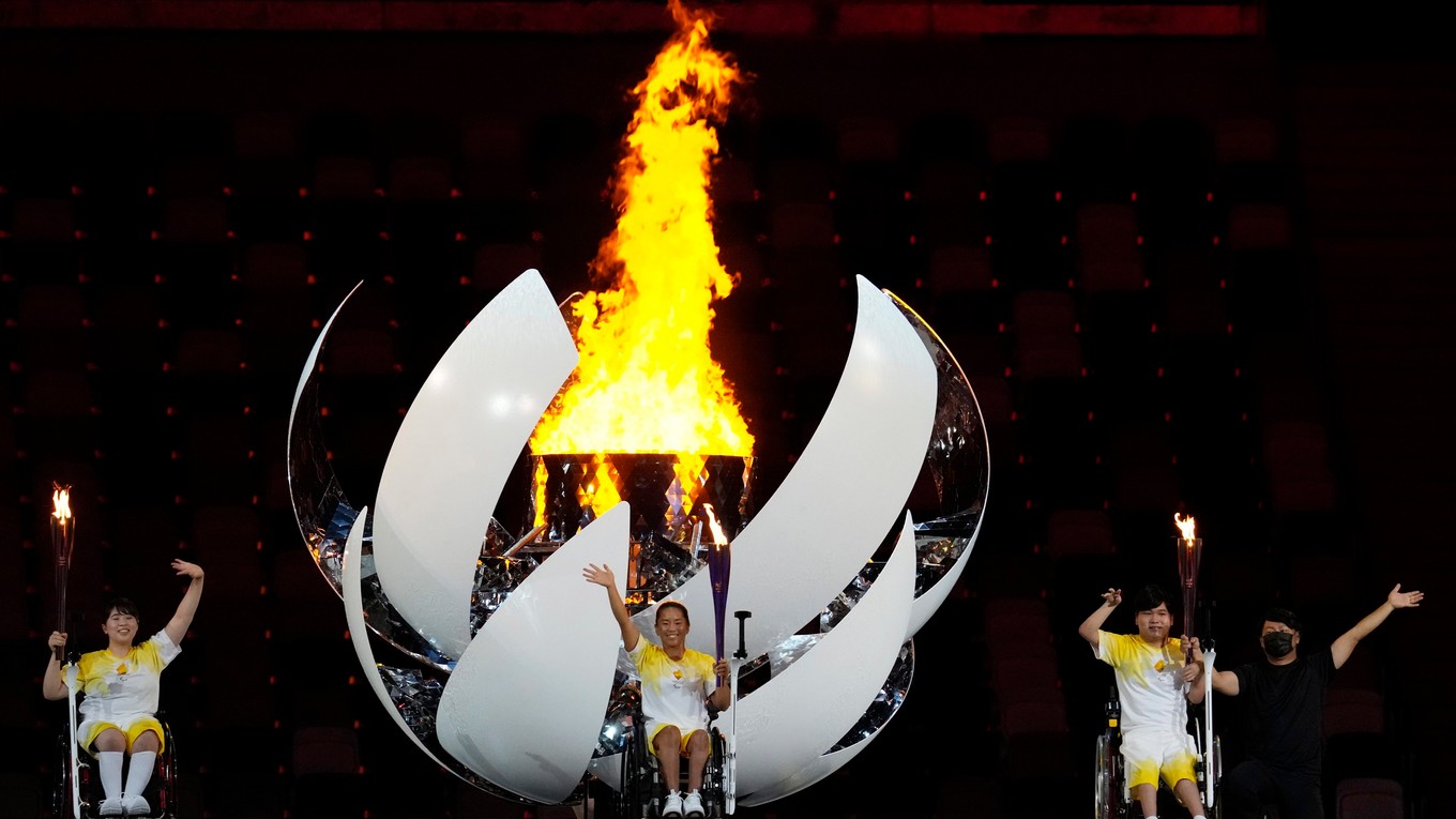 Otvárací ceremoniál paralympijských hier v Tokiu.