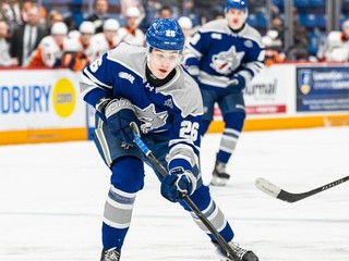 Ján Chovan v drese Sudbury Wolves.