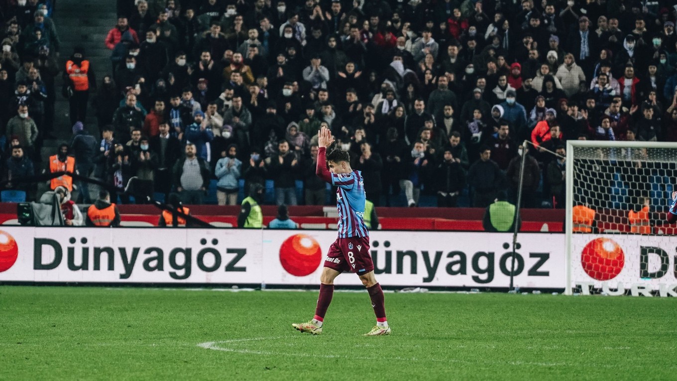 Dorukhan Toköz v drese Trabzonsporu.