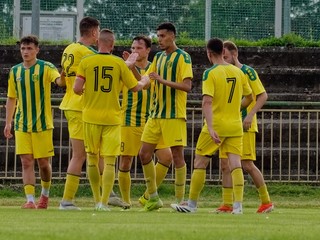 V závere minulej sezóny porazili Levičania doma tretí Boleráz 4:1 po hetriku Marokánca Kriouicha (tretí sprava).