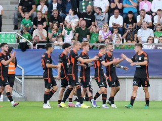 Hráči Ružomberka sa tešia z gólu počas zápasu 8. kola Niké ligy FC Tatran Prešov - MFK Ružomberok.