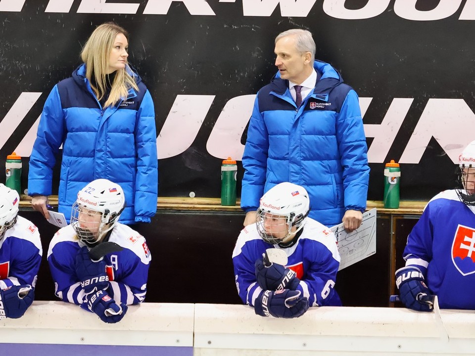 Slovenské hokejistky. 