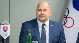 minister cestovného ruchu a športu Dušan Keketi