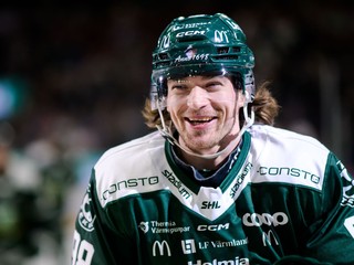 Marián Studenič v drese švédskeho Färjestad BK. 