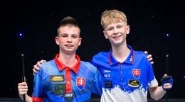 Vpravo víťaz finále Timothei Furko a Márk Szabo.