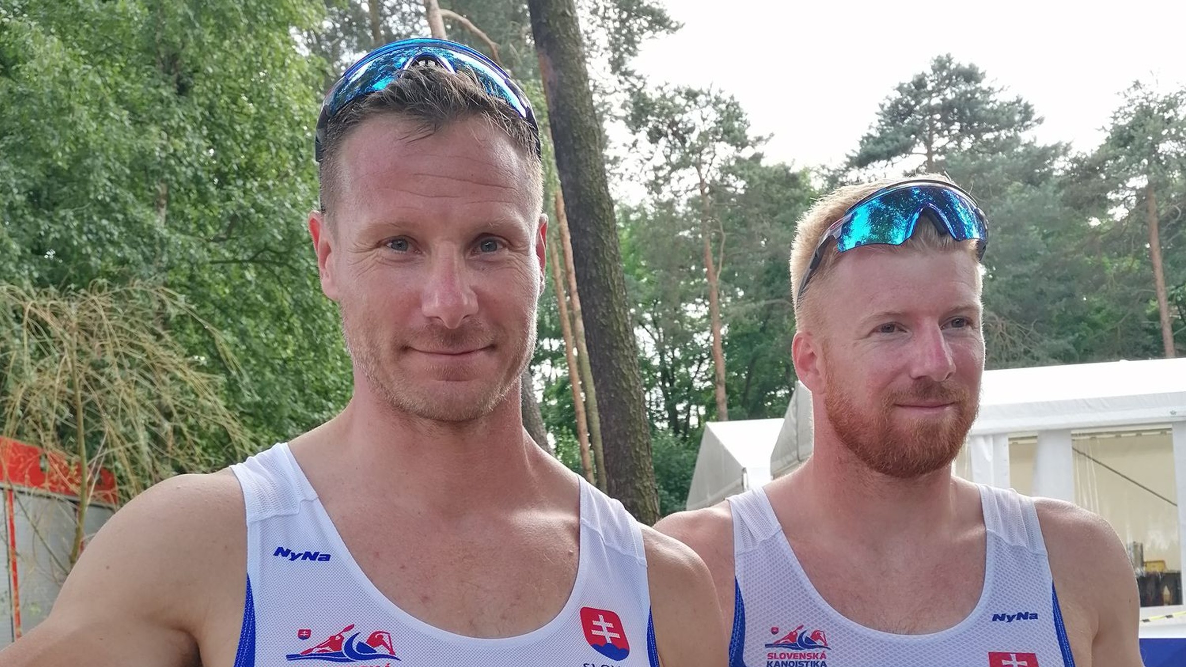 Erik Vlček a Ákos Gacsal po finále K2 500 m na Európskych hrách v Poľsku.