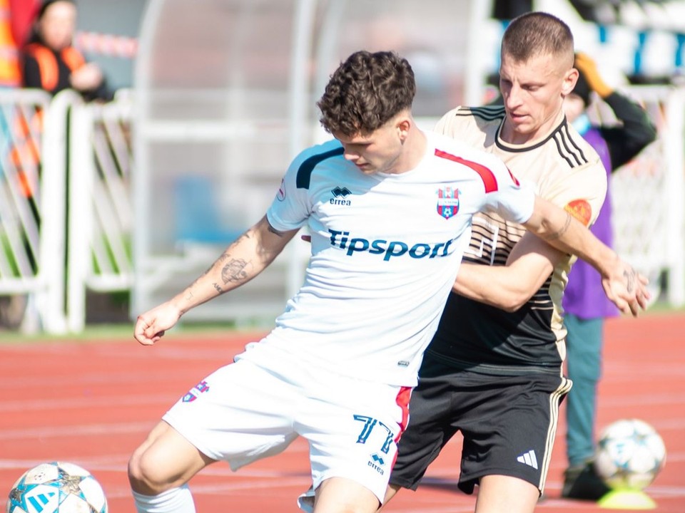 Záber zo zápasu Slávia TU Košice - FC ViOn Zlaté Moravce-Vráble 