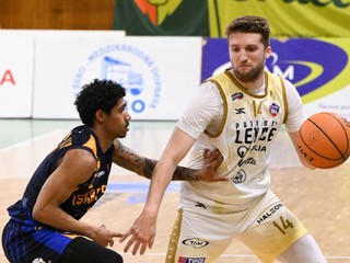 David Abrhám v drese Levíc