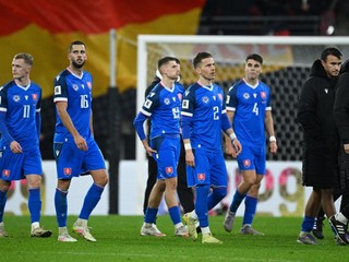 Slovenskí futbalisti po prehre s Nemeckom 0:6 v kvalifikácii MS 2026.