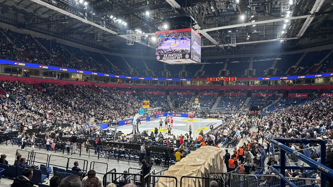 Basketbalová aréna v Belehrade.