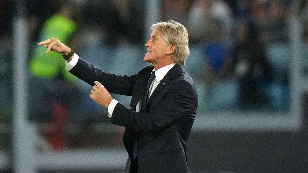 Tréner talianskej futbalovej reprezentácie Roberto Mancini.