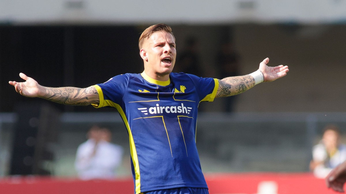 Tomáš Suslov v drese Hellasu Verona.