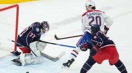 Juraj Slafkovský v zápase proti Columbusu Blue Jackets.