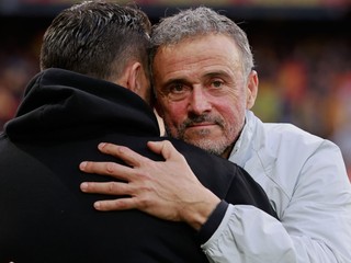 Tréneri PSG a Lens pred dohrávkou Ligue 1.