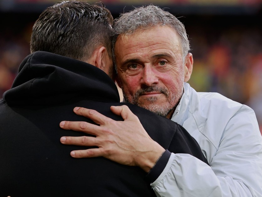 Tréneri PSG a Lens pred dohrávkou Ligue 1.
