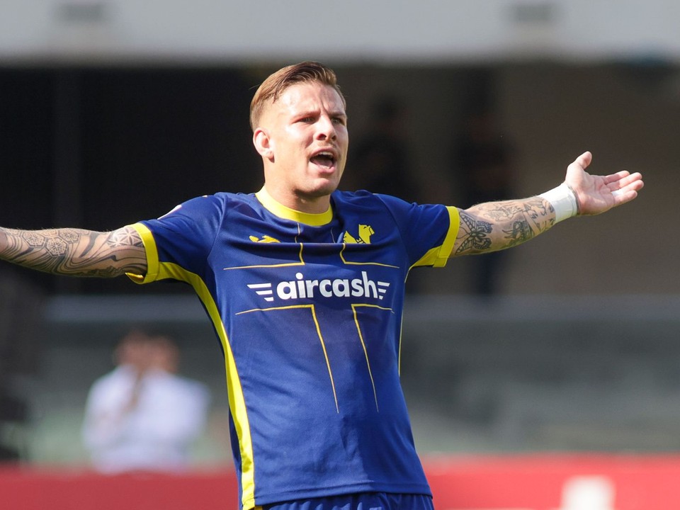 Tomáš Suslov v drese Hellasu Verona.