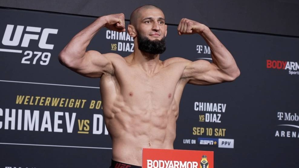 Hviezdny Chimaev prevážil o viac než tri kilá, UFC hľadá Diazovi nového súpera