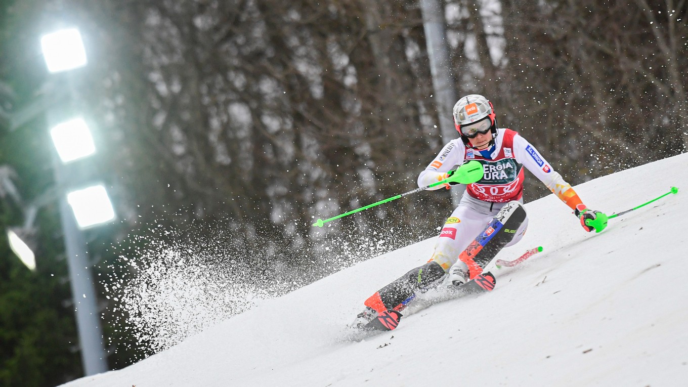 Petra Vlhová v prvom kole slalomu žien Svetového pohára v Záhrebe 4. januára 2022.