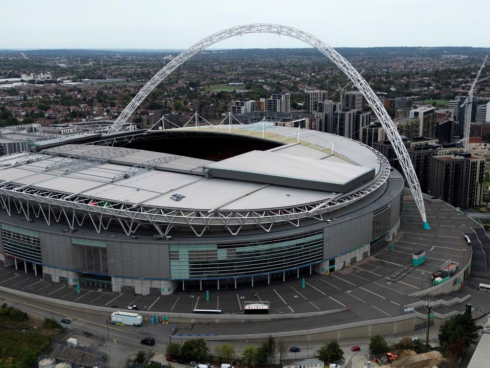 Na leteckej snímke štadión Wembley v Londýne.