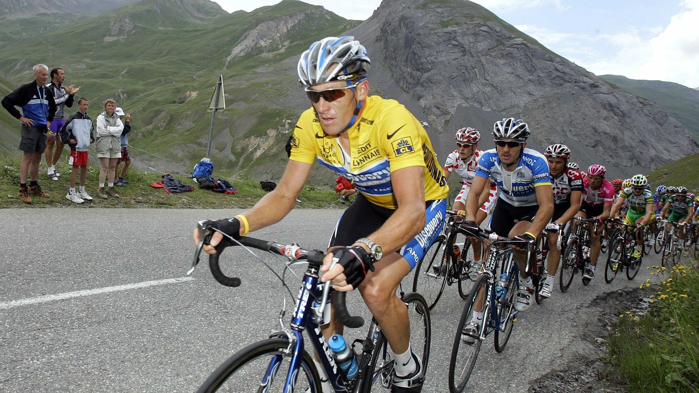 Lance Armstrong v žltom drese na Tour de France 2005.