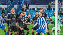 V šlágri jesene prehrali Bolerázania (v tmavom) v Nitre 2:0. 