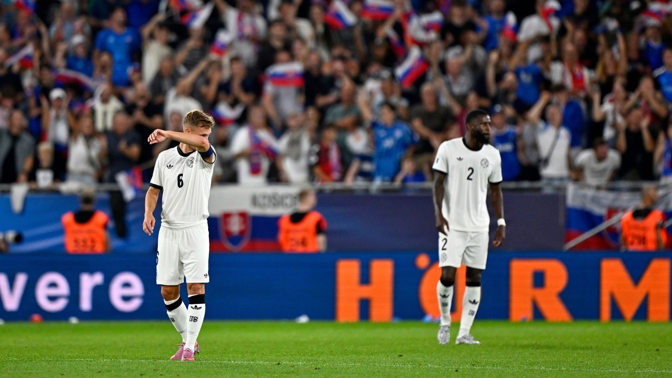 Joshua Kimmich a Antonio Rudiger v zápase Slovensko - Nemecko