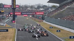 Monoposty F1 počas Veľkej ceny Japonska.