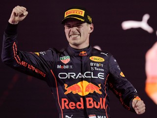 Holanďan Max Verstappen.