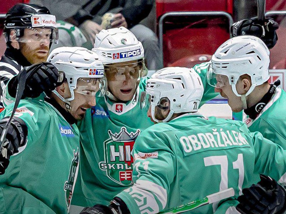 Hráči Skalice oslavujú víťazstvo