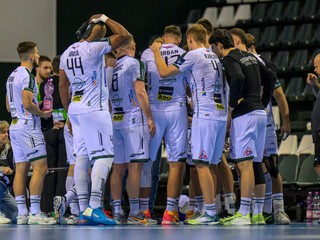 Hádzanári Tatrana Prešov počas zápasu 3. kola G-skupiny Európskej ligy v hádzanej Tatran Prešov - Fredericia.