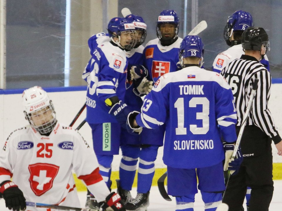 Momentka zo zápasu Slovensko - Švajčiarsko na Hlinka Gretzky Cupe 2024.