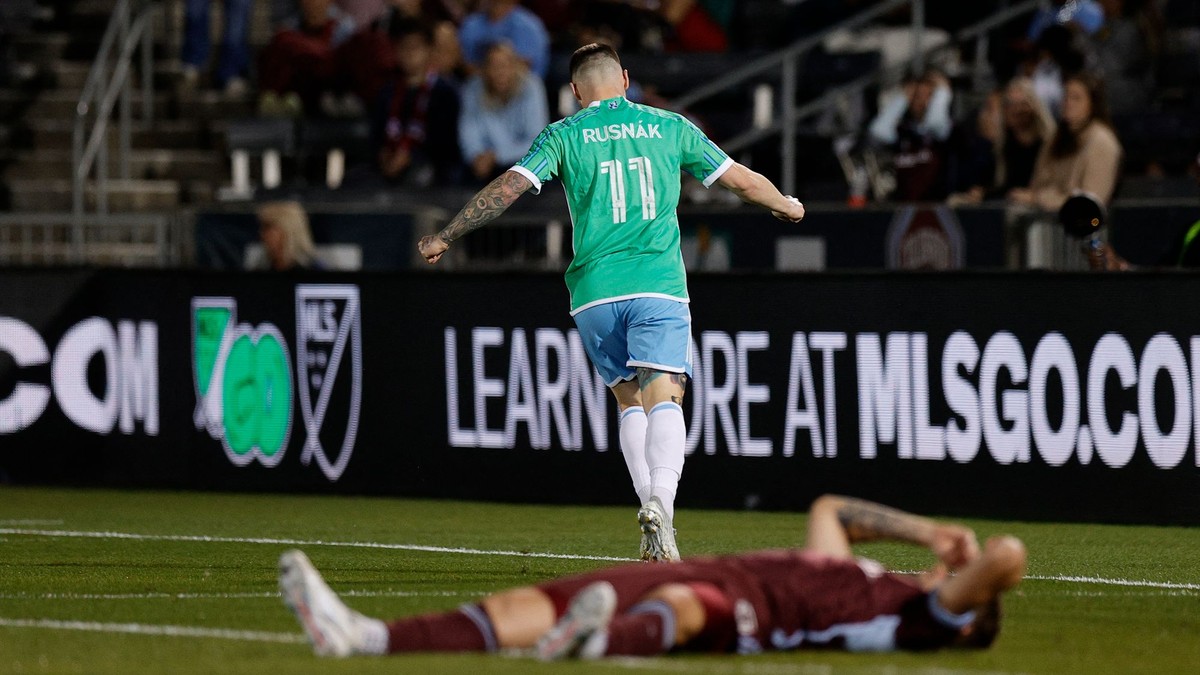 V reprezentácii šancu nedostáva, v USA si ho cenia. Rusnák podpísal očakávaný kontrakt