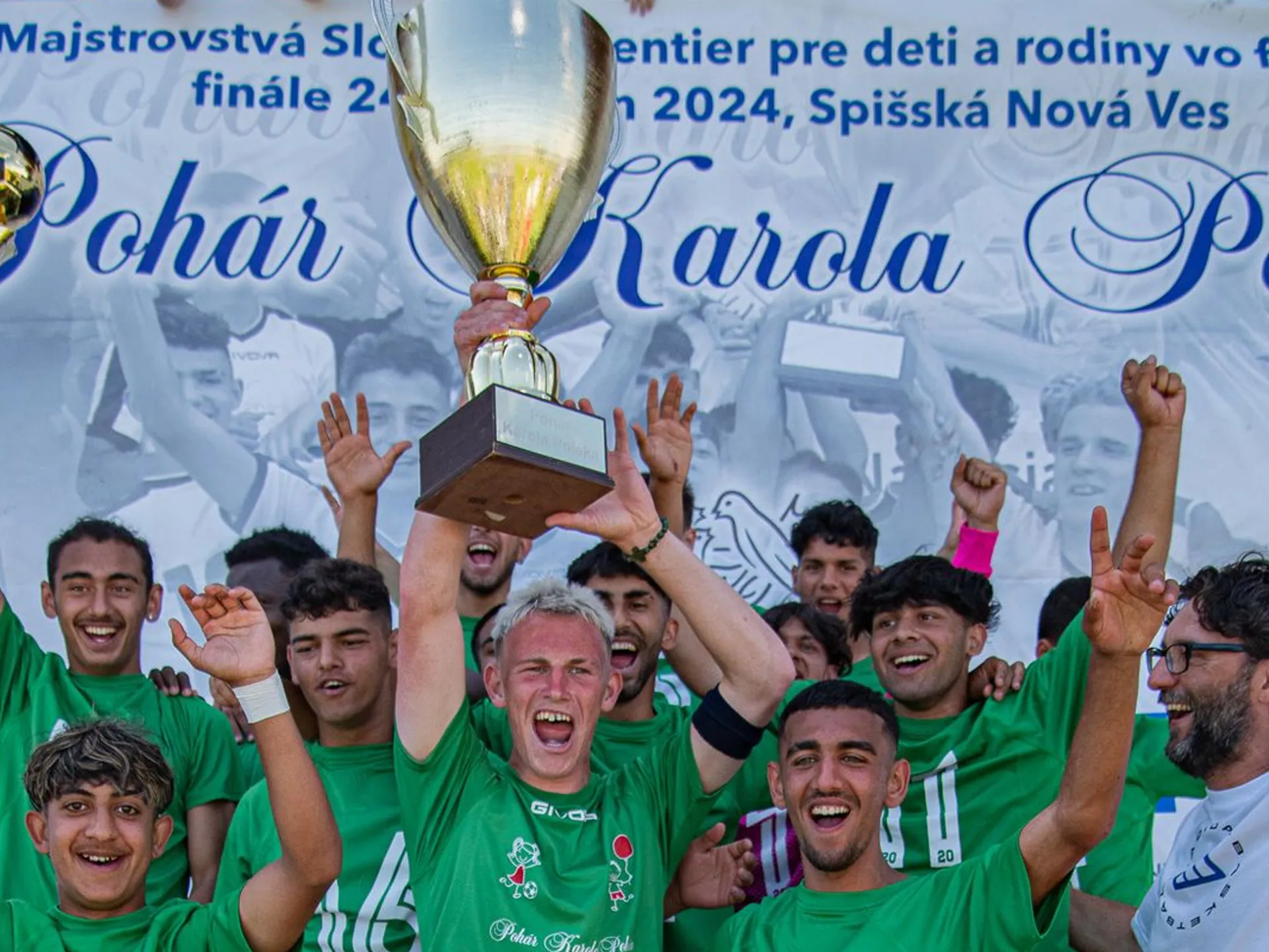 Futbal detí z centier pre deti a rodiny