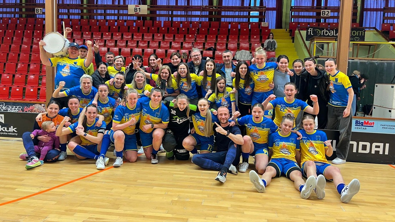 Florbalistky FBK Kométa Spišská Nová Ves.