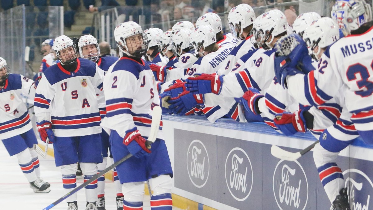 MS U18: Za USA hrá hokejista so slovenským menom a Česi majú skvelý tím na zlato