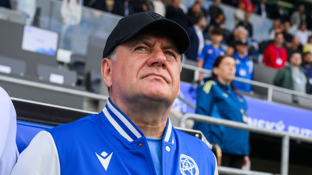 Na snímke je tréner slovenskej futbalovej reprezentácie Vladimír Weiss st.