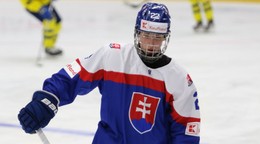 Slovenský hokejista Adam Nemec počas MS hráčov do 18 rokov 2024.