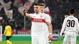 Futbalista Stuttgartu Ermedin Demirovič 