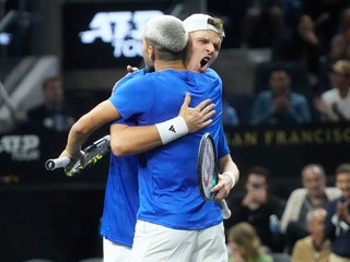 Jakub Menšík a Carlos Alcaraz