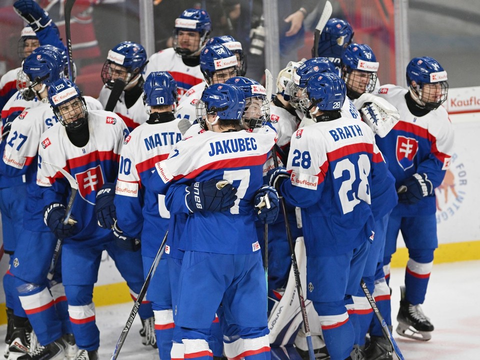 Slovenskí hokejisti do 18 rokov